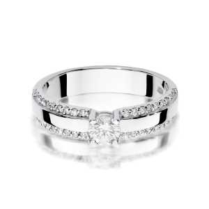 Pierścionek zaręczynowy D472 z białego złota brylant 0,45