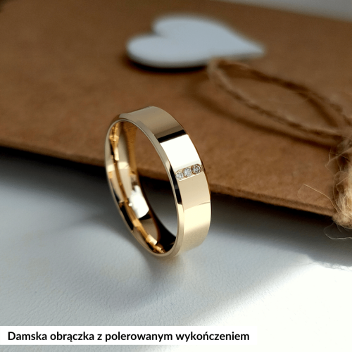 Obrączka damska z 3 brylantami i wykończeniem zmienionym na elegancki, polerowany połysk - LUVA