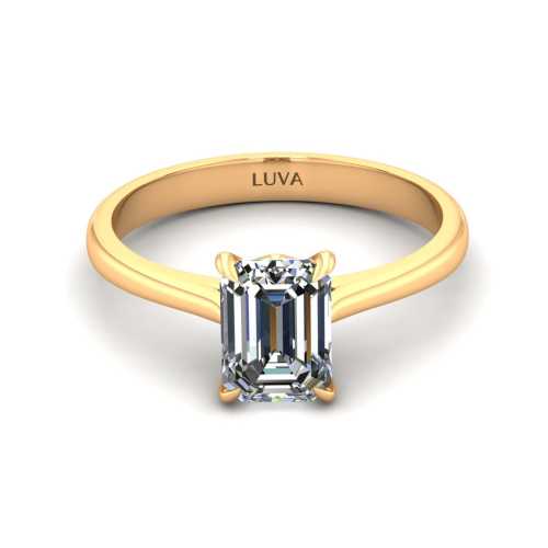 Pierścionek z żółtego złota 585 z diamentem w szlifie emerald